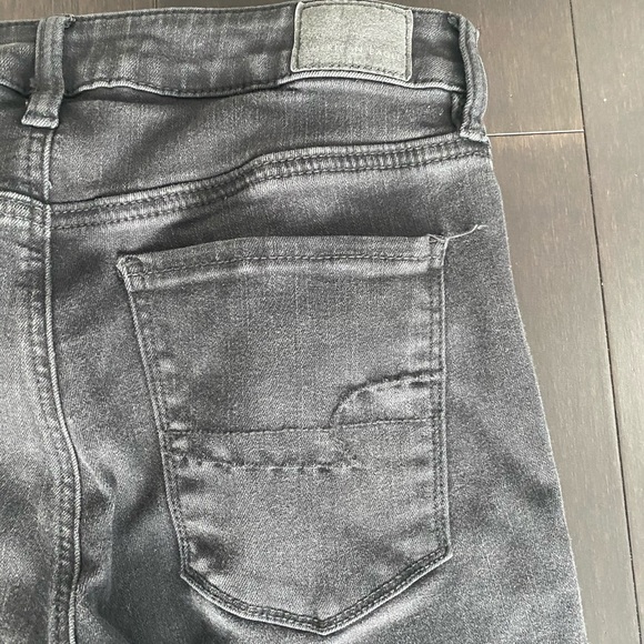 Hi-Rise Jegging - Picture 3 of 6